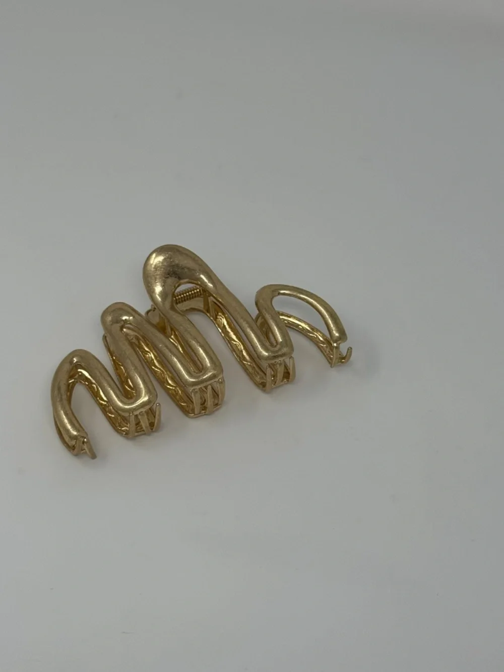 Anthropologie Gold Sculptural Wave Hair Clip